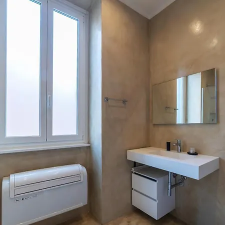 Bright Near Borghese Апартаменты Рим